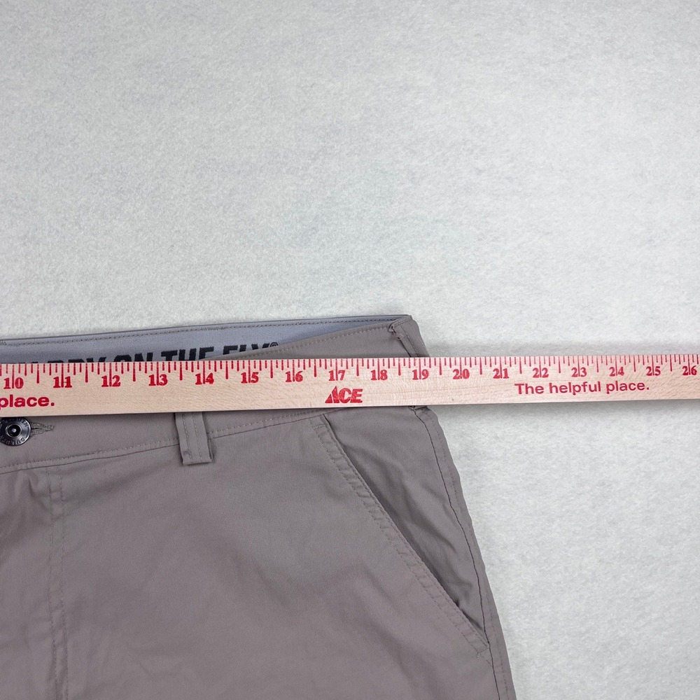 Duluth Trading Co Mens Gray Dry on the Fly Flex Waist Shorts Size 38 Standard - Picture 6 of 7